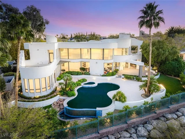 $5,995,000 | 1109 Pine Island Court, Las Vegas, NV 89134