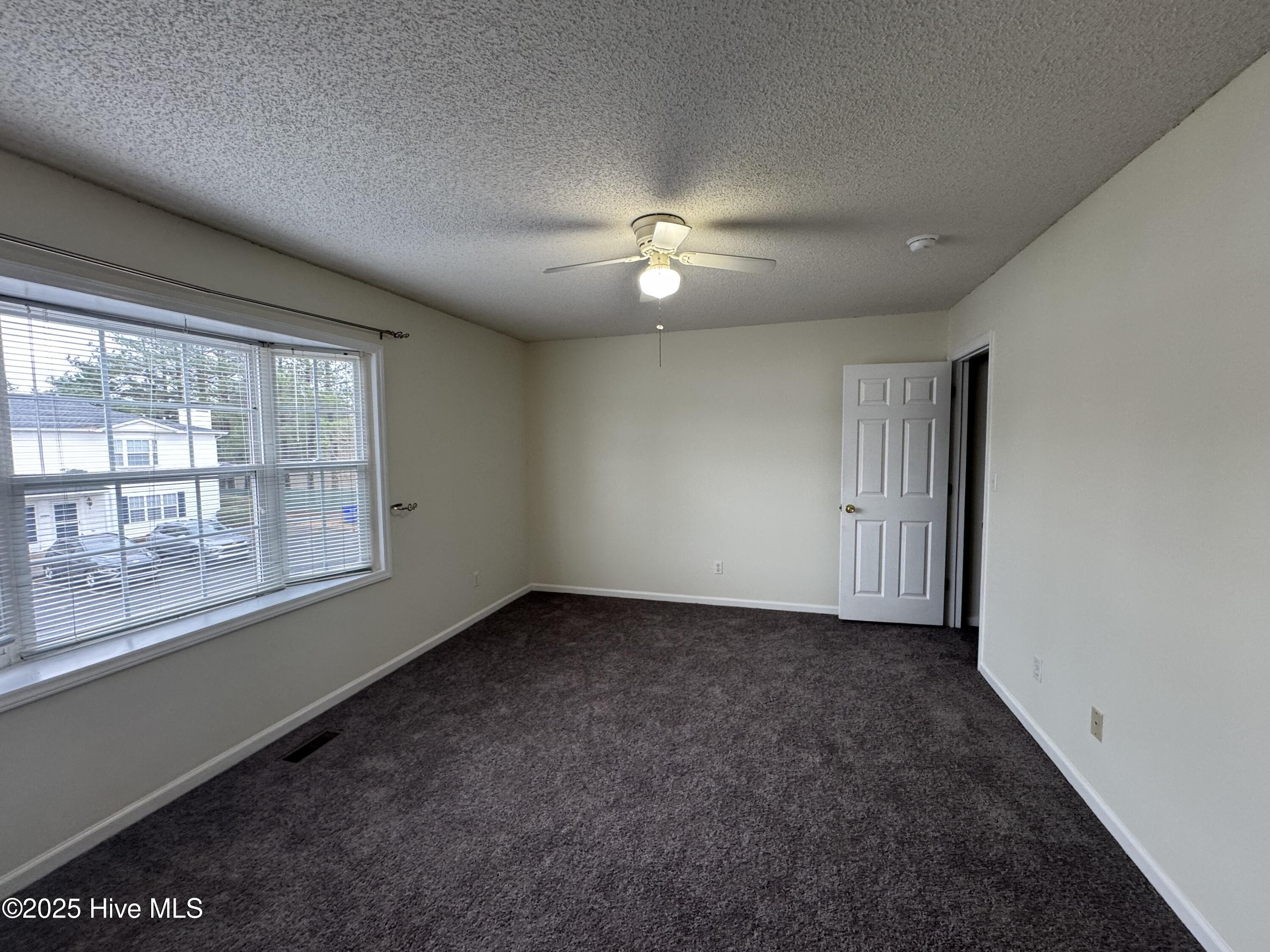 1025 Spring Forest Road, Unit E4 Greenville, NC 27834 - Photo 13 of 25 IMG_7594