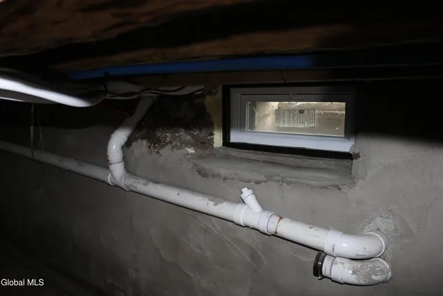 $324,000 | 459 Highway 334, Johnstown, NY 12095