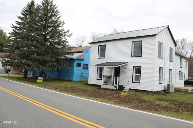 $324,000 | 459 Highway 334, Johnstown, NY 12095
