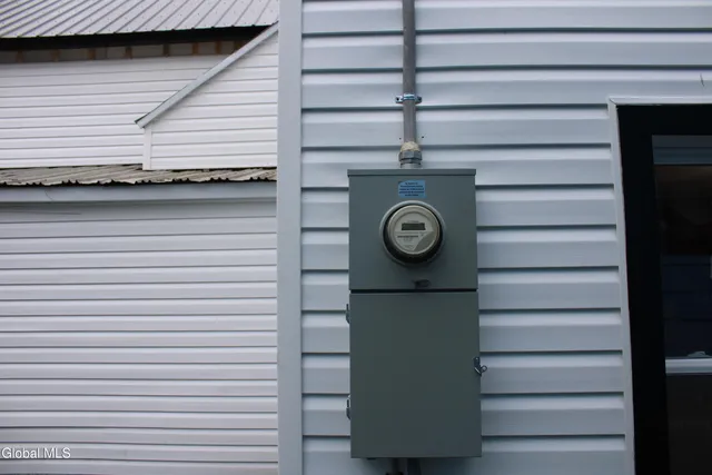 $324,000 | 459 Highway 334, Johnstown, NY 12095