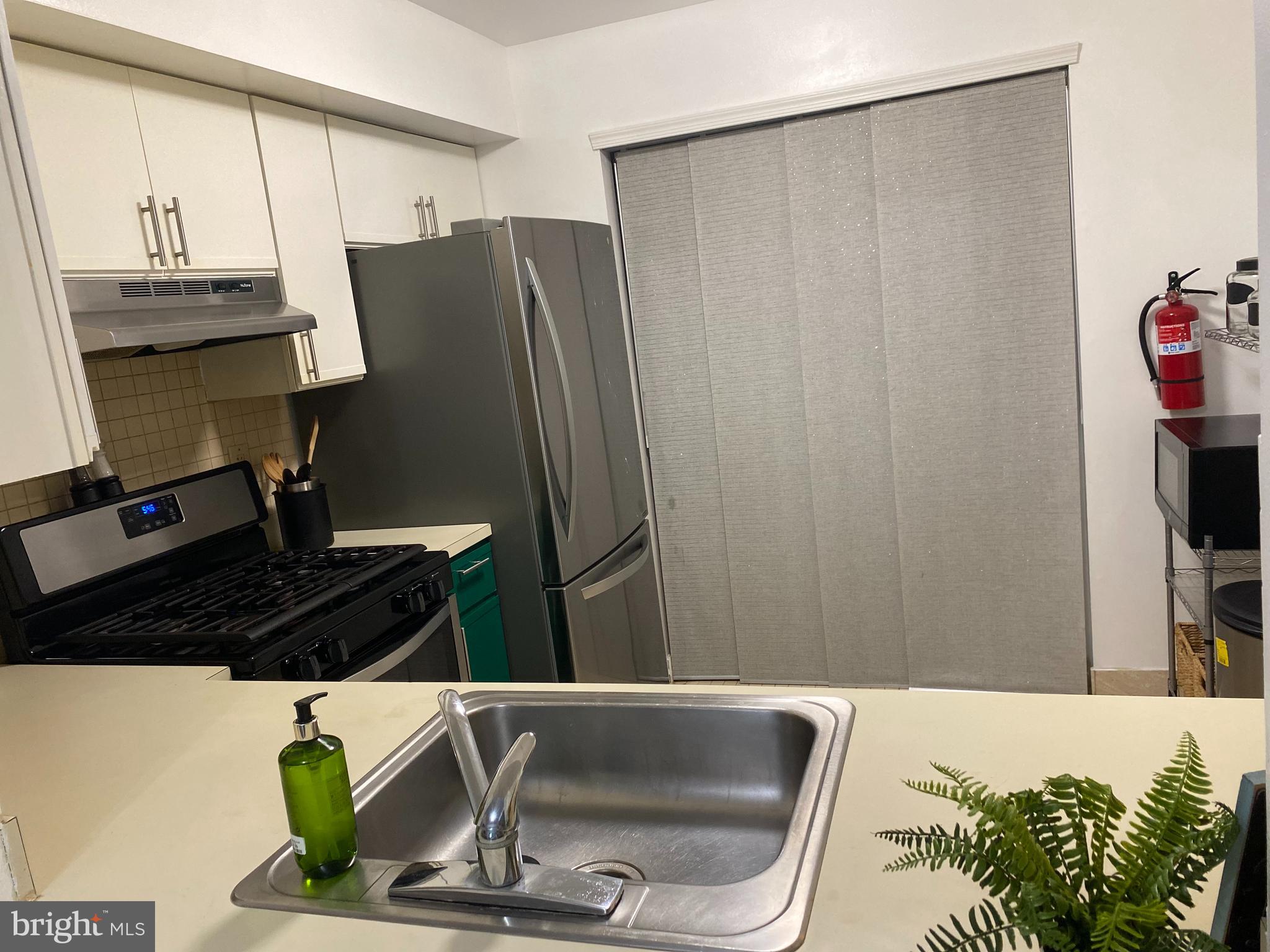 3307 Limestone Way Mount Laurel, NJ 08054 - Photo 7 of 15