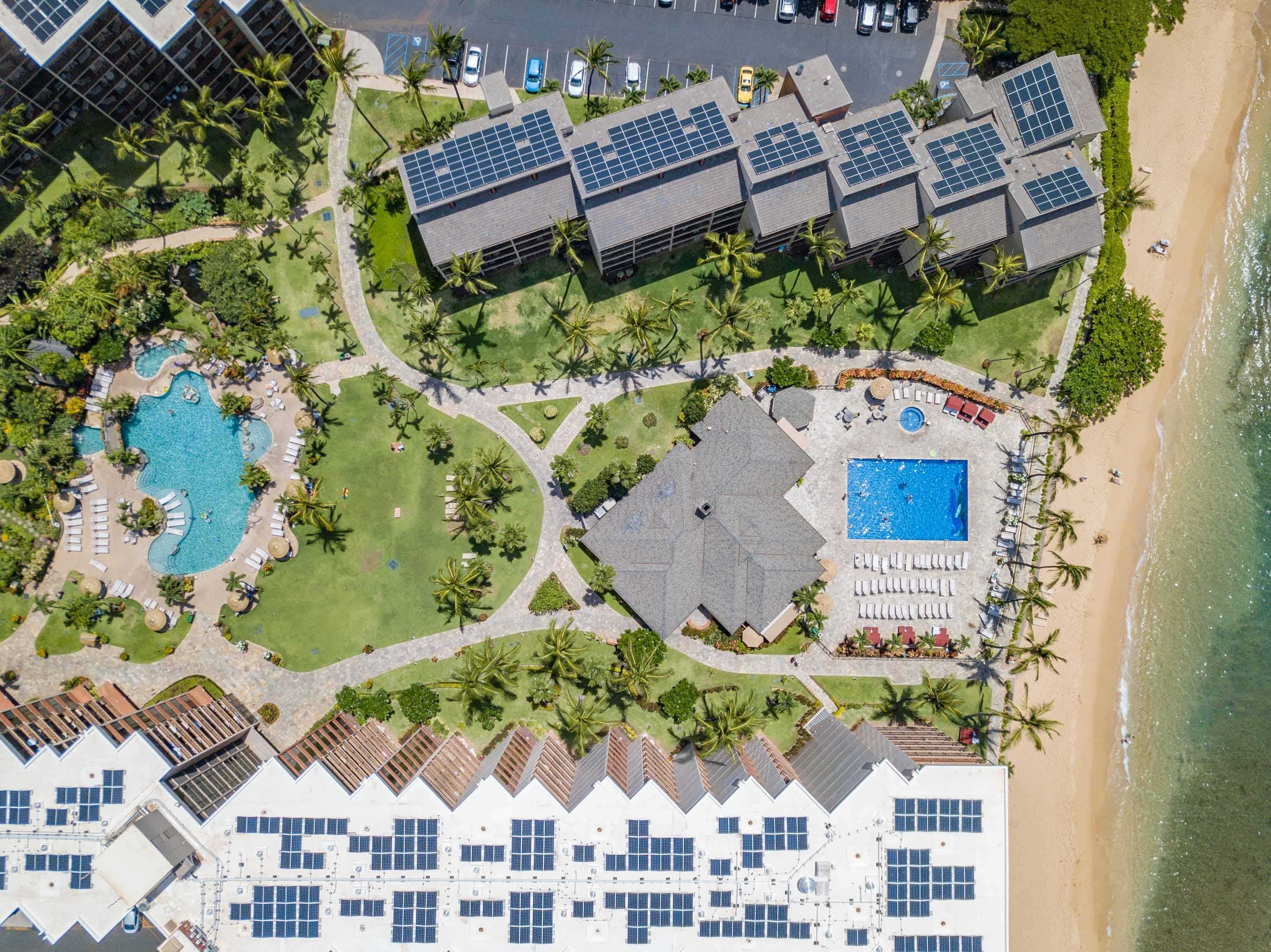 3445 Lower Honoapiilani Road, Unit 434 Lahaina, HI 96761 - Photo 27 of 46 an aerial view of a house