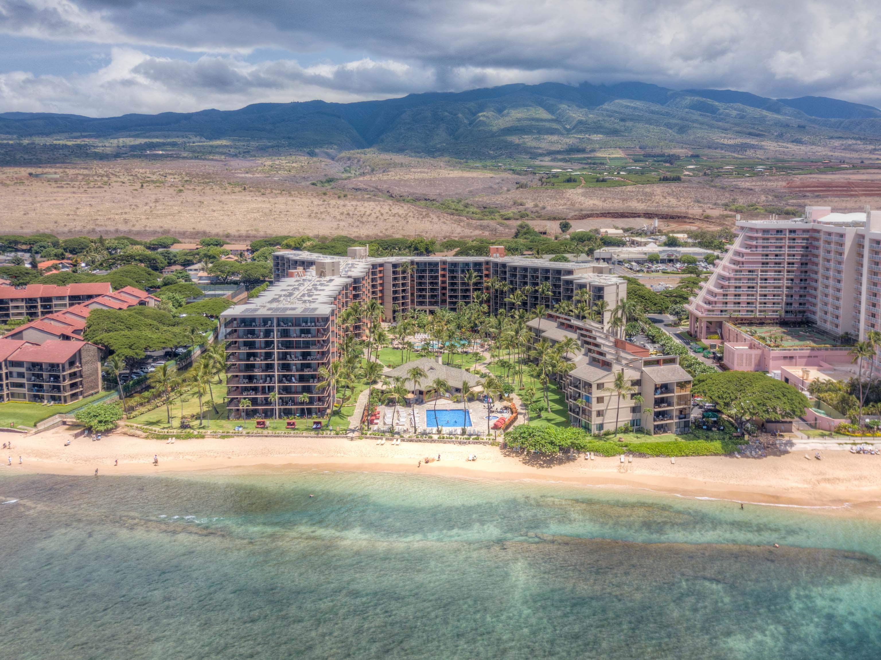 3445 Lower Honoapiilani Road, Unit 434 Lahaina, HI 96761 - Photo 31 of 46 a view of a city with an ocean