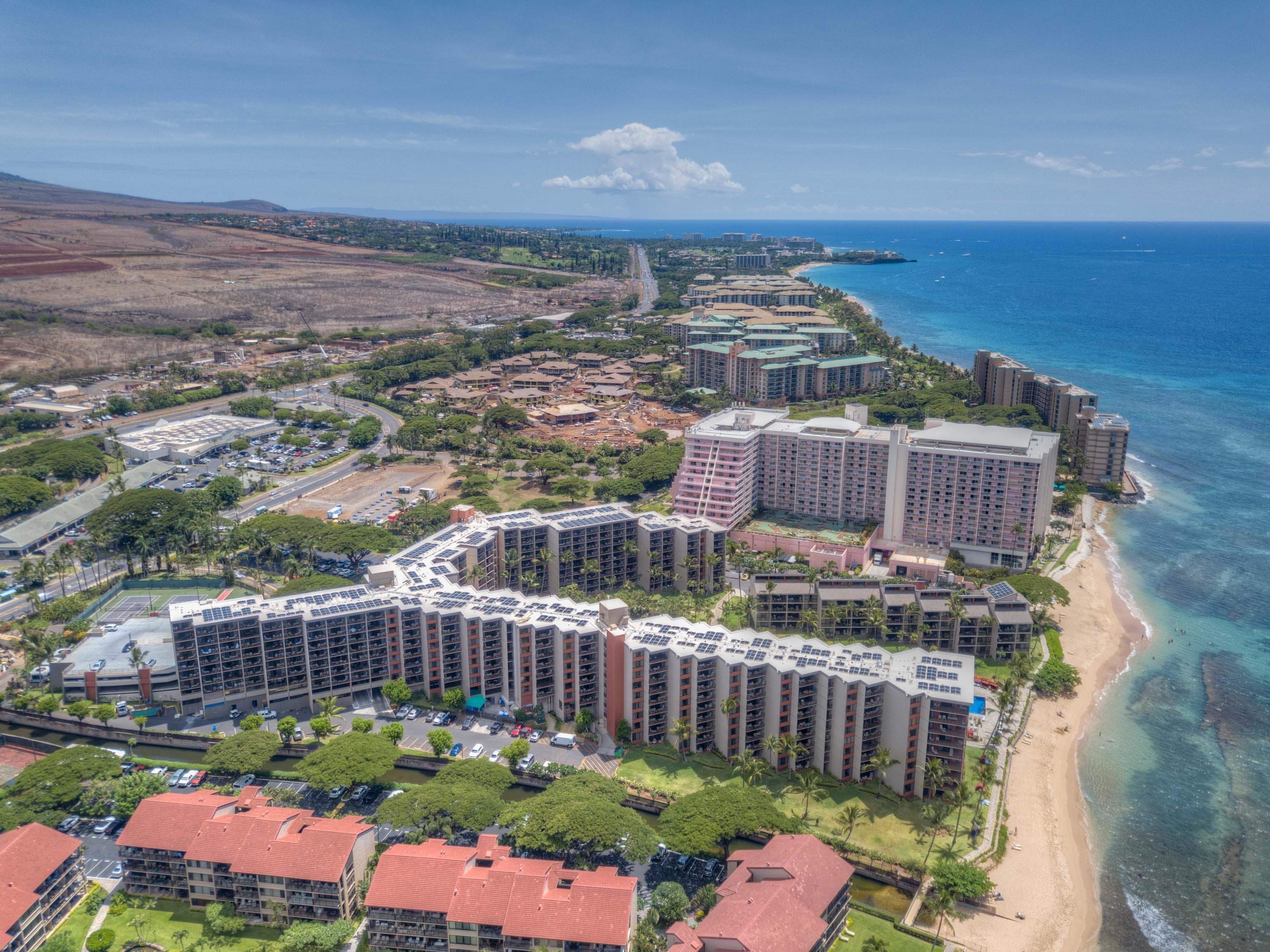 3445 Lower Honoapiilani Road, Unit 434 Lahaina, HI 96761 - Photo 37 of 46 a view of a city that has tall buildings