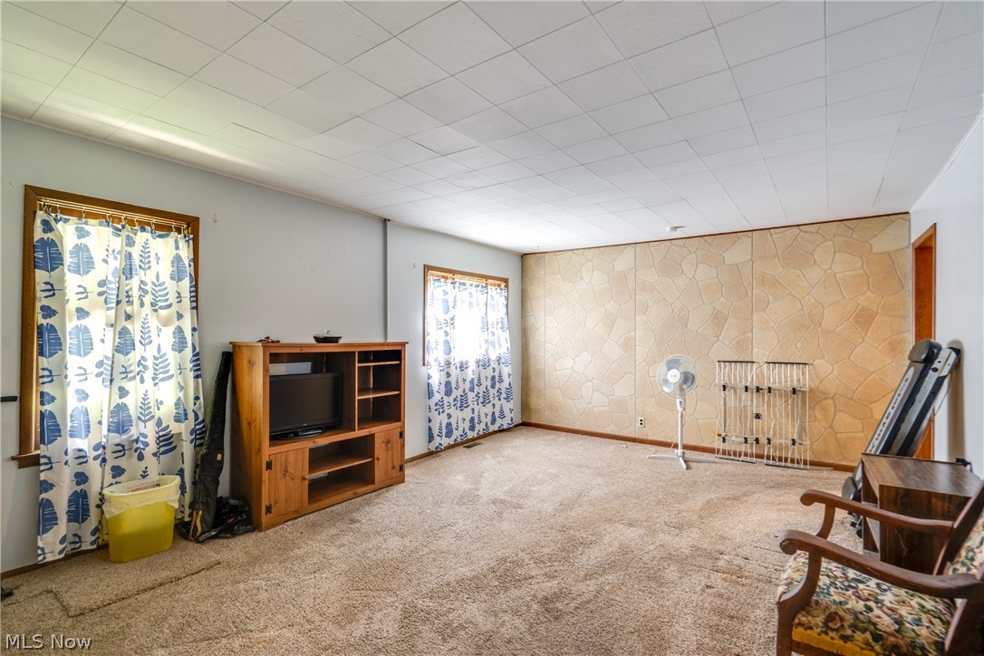 6070 South Myers Road Clinton, OH 44216 - Photo 6 of 21 Gallery Image 6