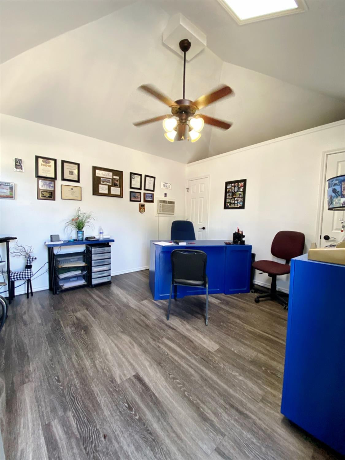 616 30th Street Lubbock, TX 79404 - Photo 18 of 23 Detached Office / Extra Bedroom