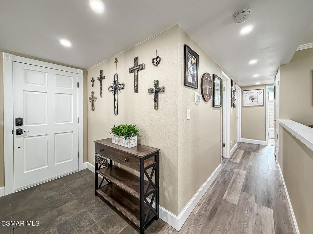 2017 Lysander Avenue Simi Valley, CA 93065 - Photo 20 of 40