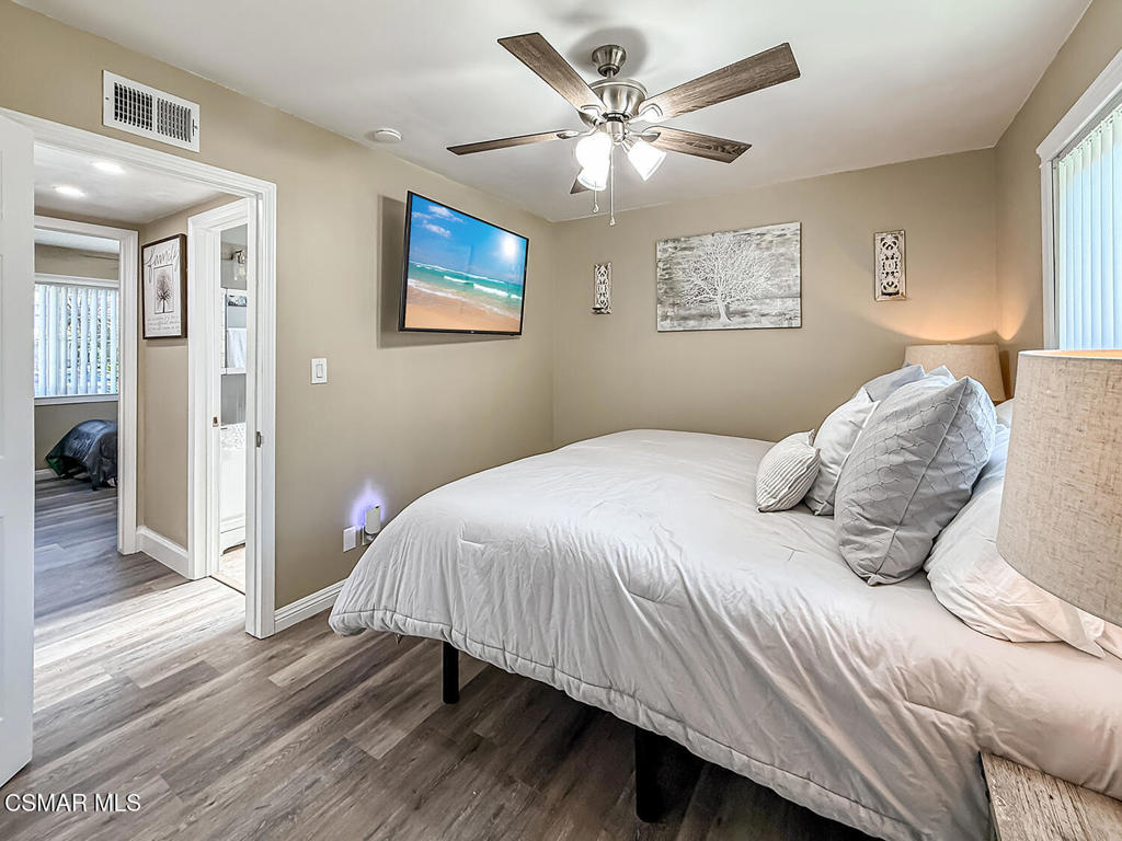 2017 Lysander Avenue Simi Valley, CA 93065 - Photo 26 of 40