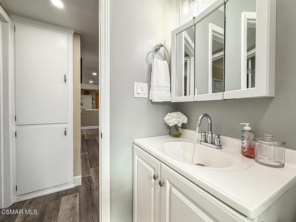 2017 Lysander Avenue Simi Valley, CA 93065 - Photo 29 of 40