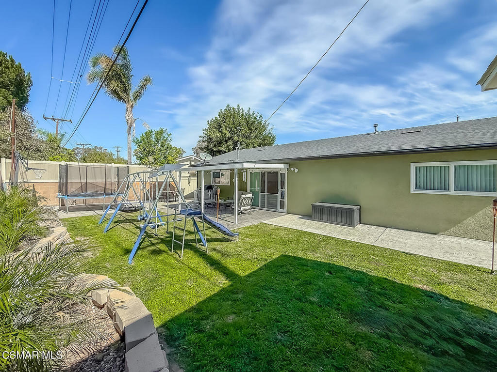 2017 Lysander Avenue Simi Valley, CA 93065 - Photo 33 of 40