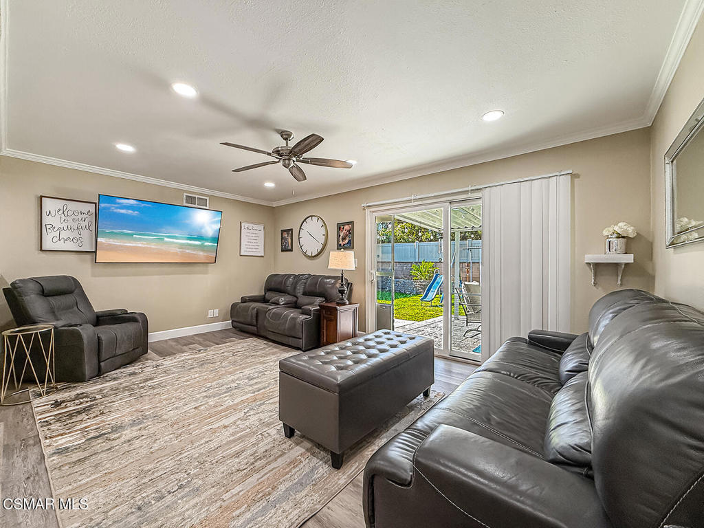 2017 Lysander Avenue Simi Valley, CA 93065 - Photo 7 of 40