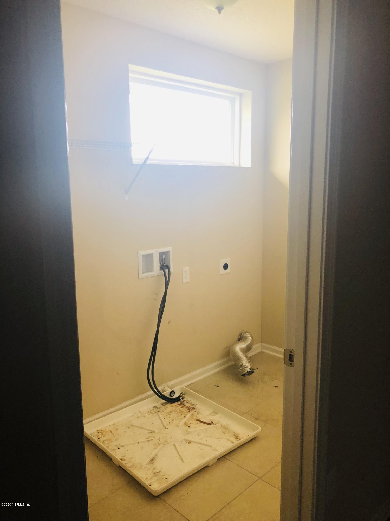 3083 Chestnut Ridge Way Orange Park, FL 32065 - Photo 13 of 22 DD502590-09B0-4A16-AB32-B332DC9B024F_1_2