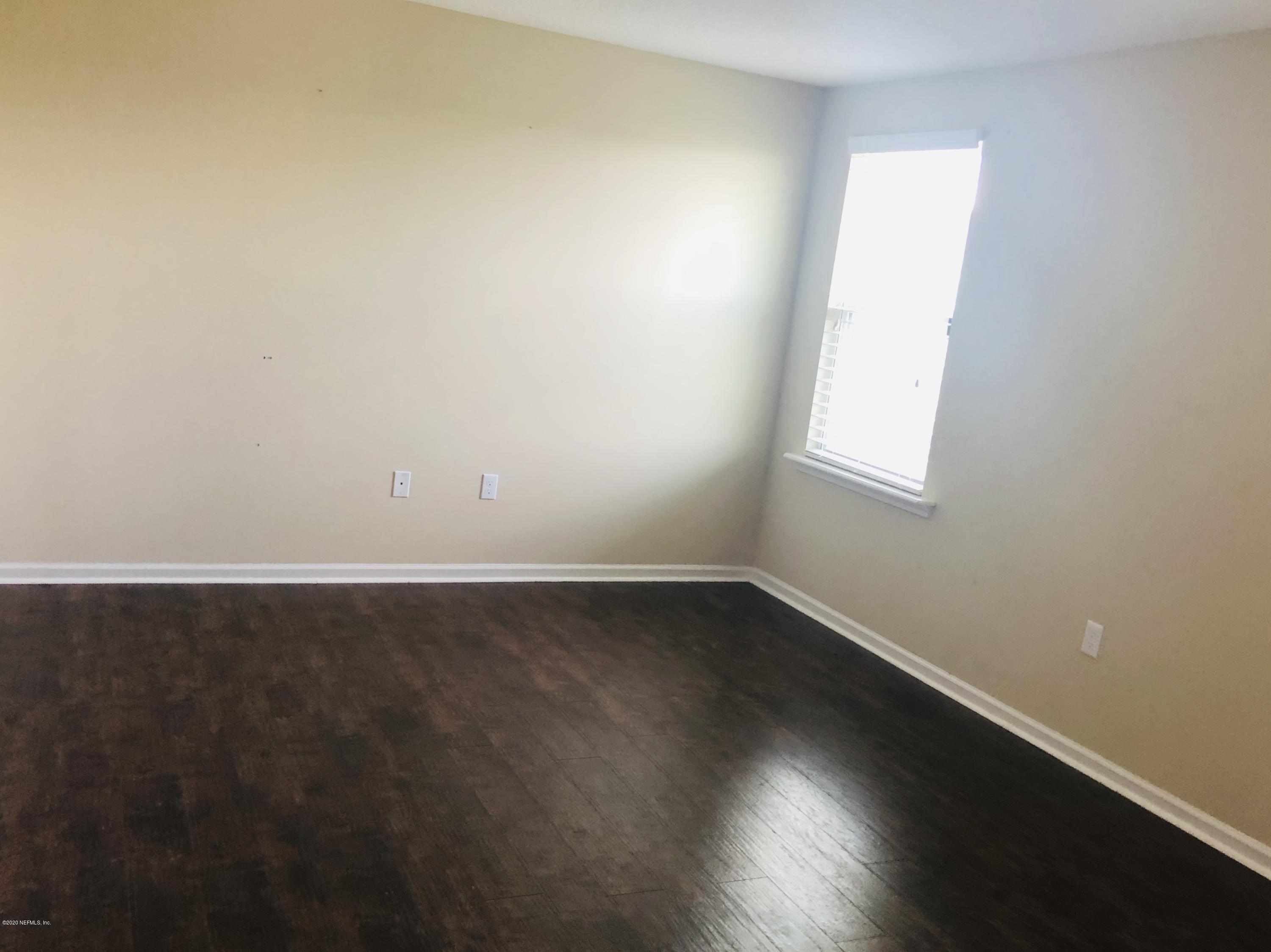 3083 Chestnut Ridge Way Orange Park, FL 32065 - Photo 14 of 22 66E9C430-9A73-4F6B-AC2D-6CCC5AE51055_1_2