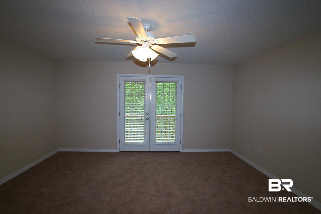 368 Ridgewood Drive Daphne, AL 36526 - Photo 11 of 14 Kitchen