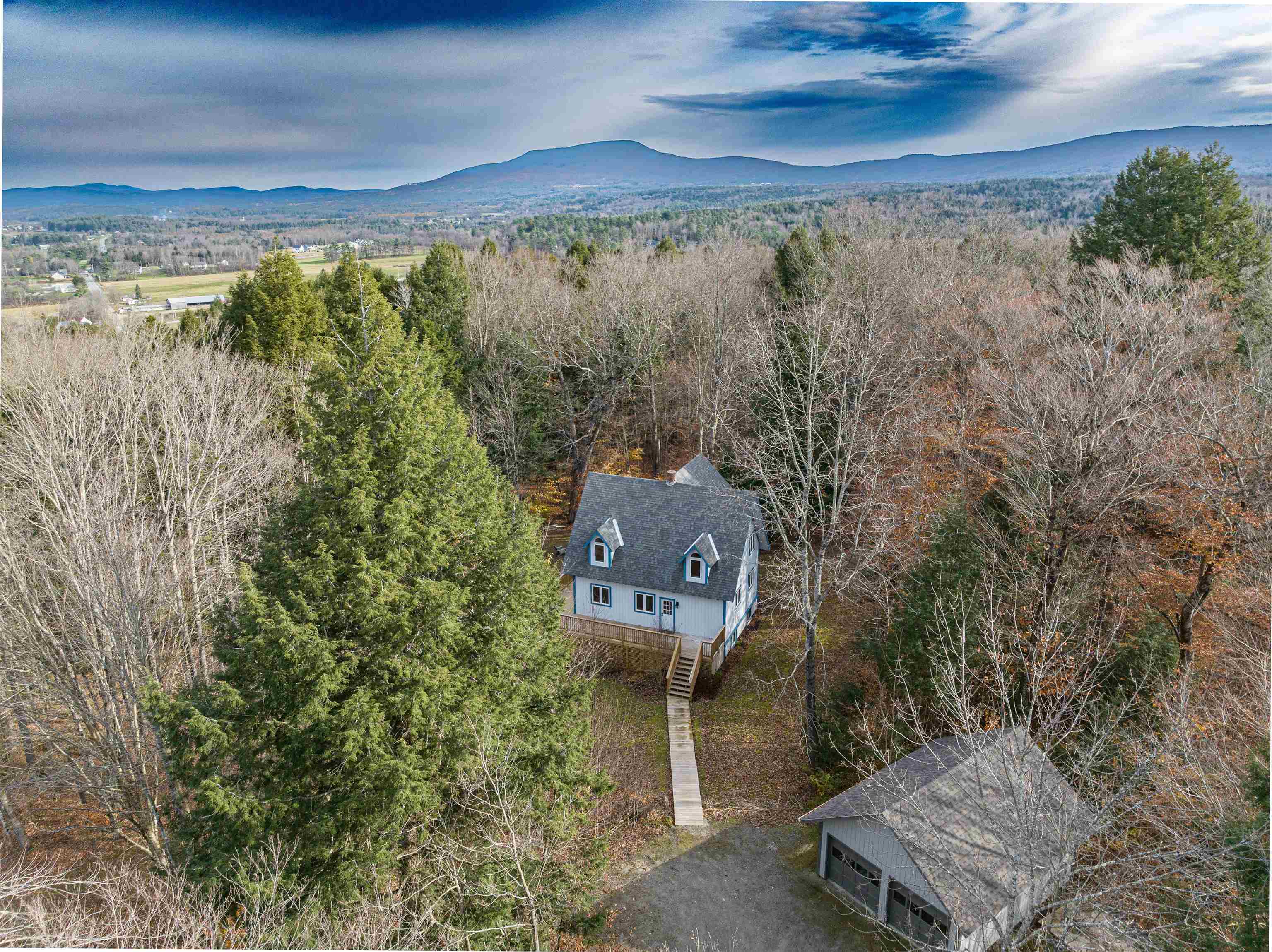 14 View Road Stowe, VT 05672 - Photo 2 of 32 Gallery Image 2