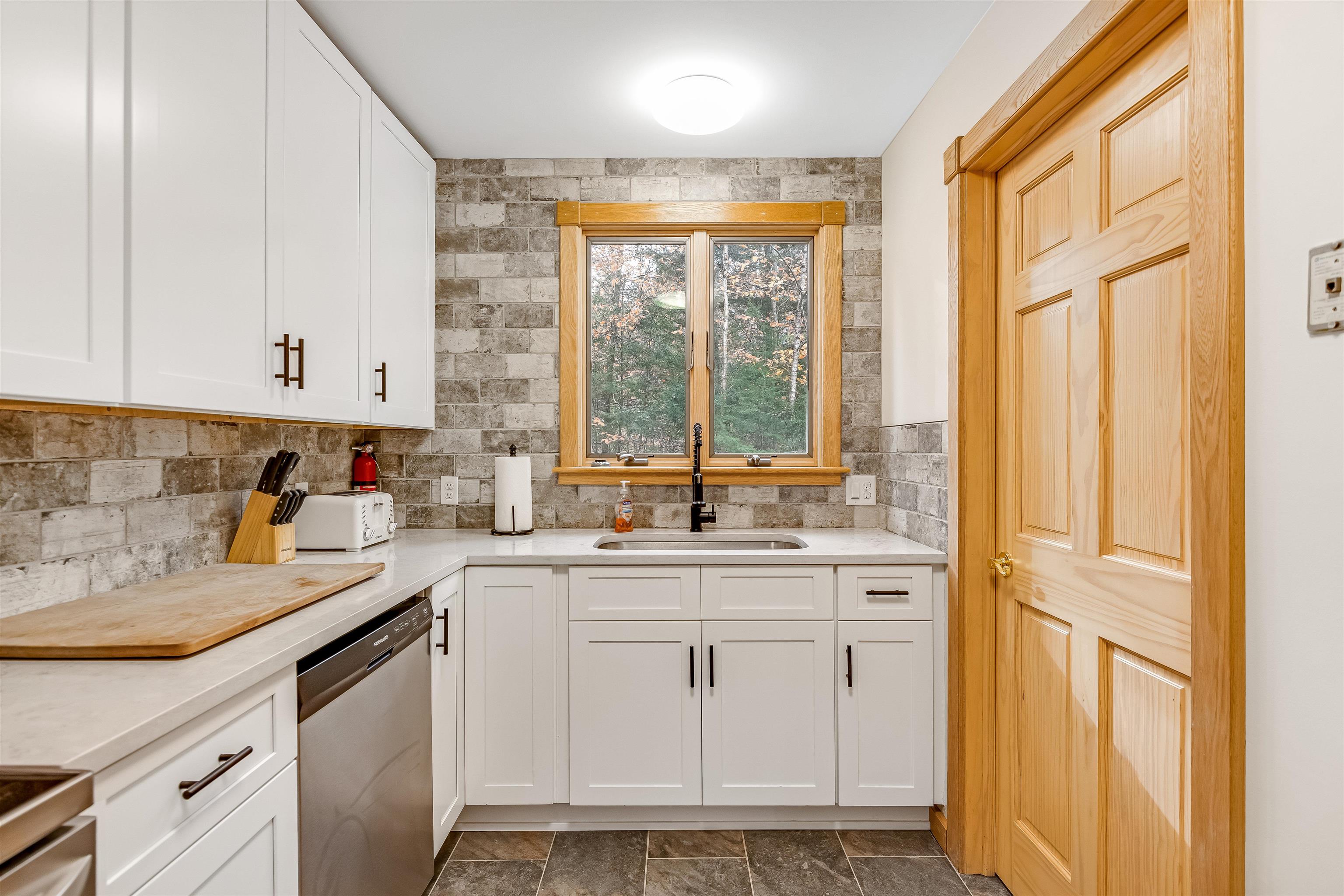 14 View Road Stowe, VT 05672 - Photo 29 of 32 Gallery Image 29