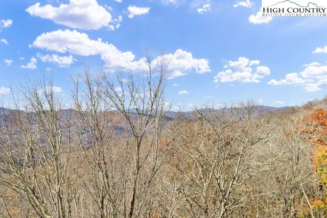 $89,900 | Lot 7 Fox Pointe Drive, Banner Elk, NC 28604