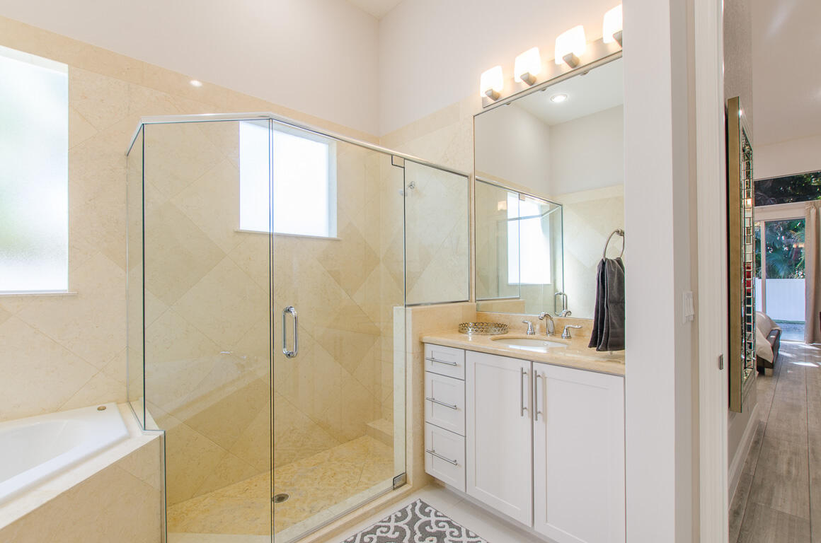 750 Bailey Street Boca Raton, FL 33487 - Photo 20 of 24 750 Bailey Street-13