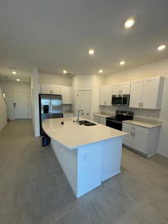 $2,255 | 5160 Quakers Place, St. Cloud, FL 34769