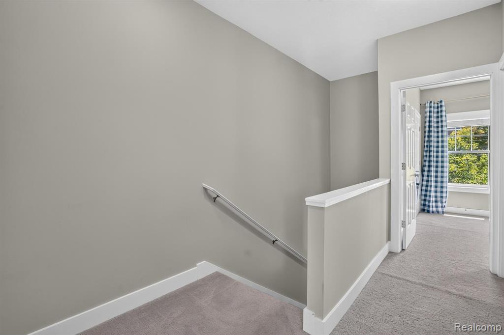 352 West Grand River Road, Unit 3 East Lansing, MI 48823 - Photo 17 of 35