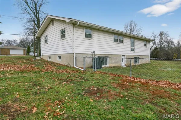 $359,900 | 67 Strecker Road, Ellisville, MO 63011