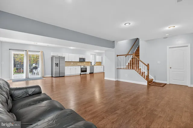a view of livingroom with furniture and wooden floor