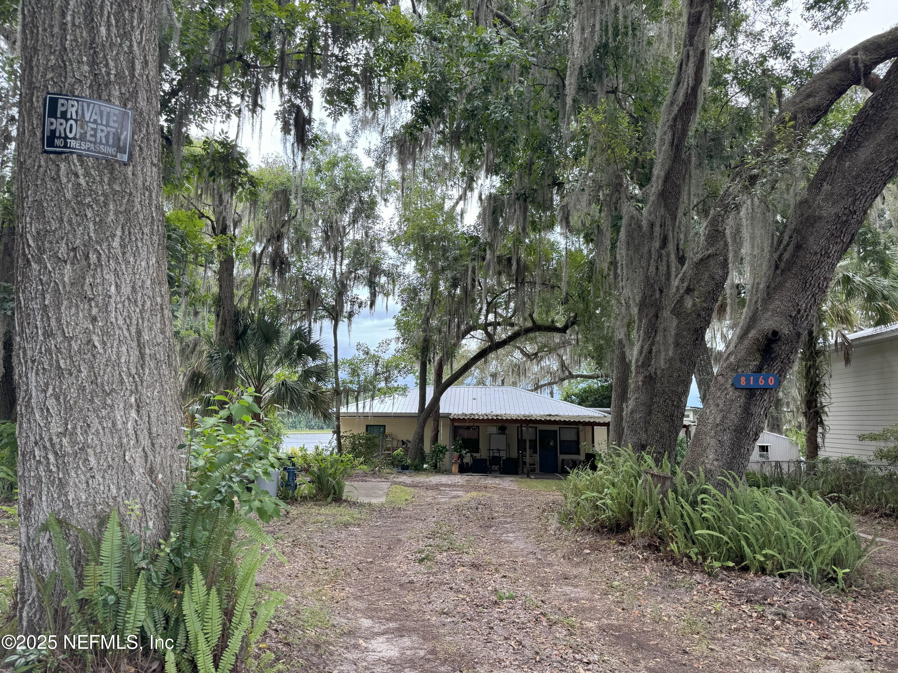 8160 Alderman Road Melrose, FL 32666 - Photo 2 of 15 02