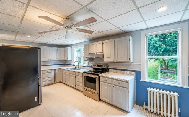 $280,000 | 122 2nd Avenue, Royersford, PA 19468