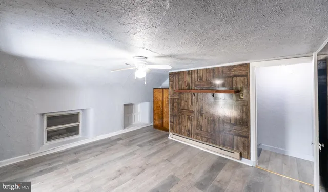 $280,000 | 122 2nd Avenue, Royersford, PA 19468