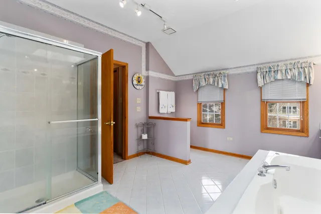 $525,000 | 9920 Sussex Court, Mokena, IL 60448