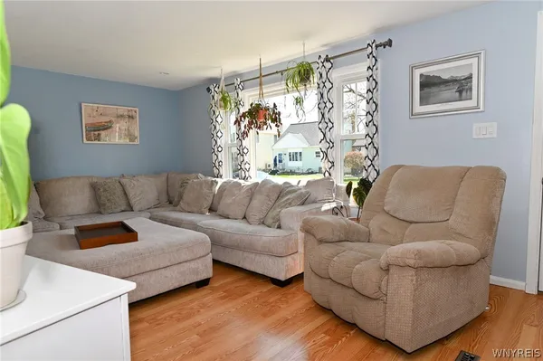 $249,900 | 100 Moulton Avenue, Tonawanda, NY 14223