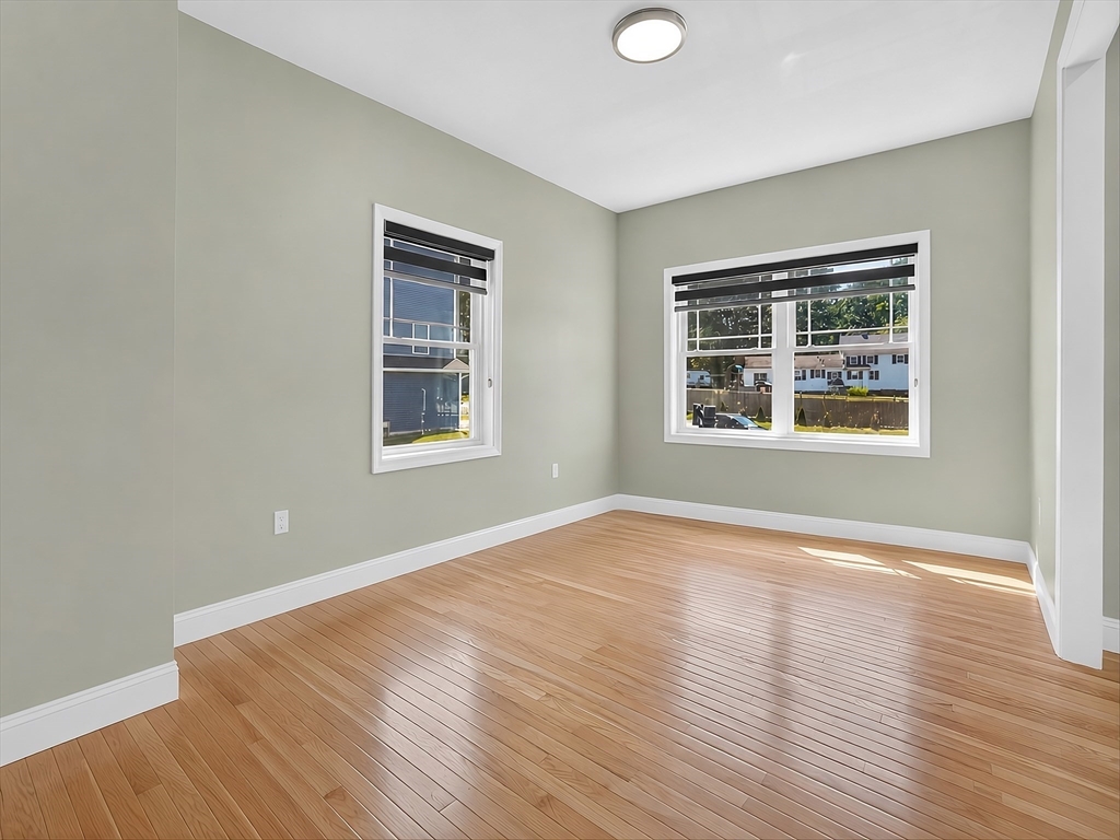 4 Jackson Road, Unit 4 North Chelmsford, MA 01863 - Photo 16 of 38