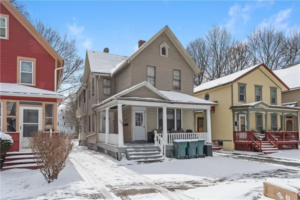 $279,999 | 239 Hamilton Street, Rochester, NY 14620