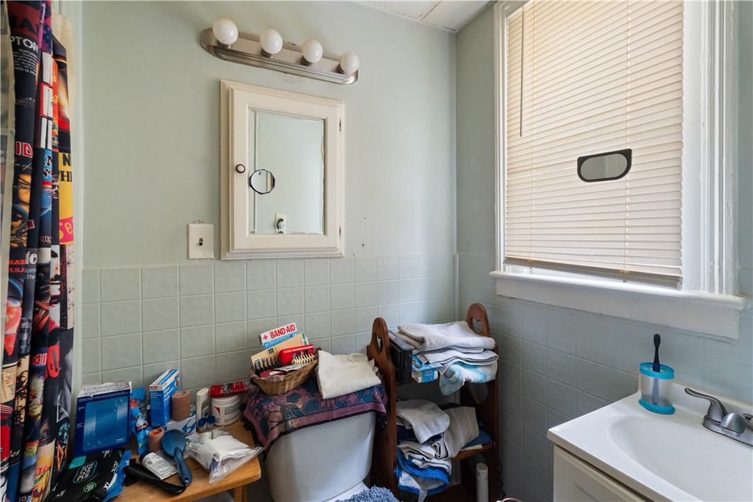 239 Hamilton Street Rochester, NY 14620 - Photo 18 of 23