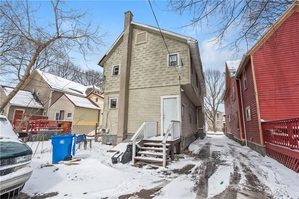 $279,999 | 239 Hamilton Street, Rochester, NY 14620