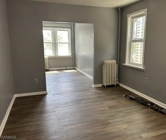$2,100 | 14 Bergen Avenue, Clifton, NJ 07011
