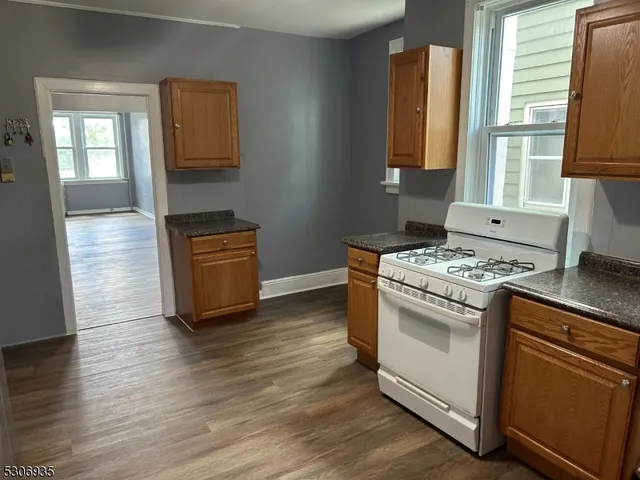 $2,100 | 14 Bergen Avenue, Clifton, NJ 07011