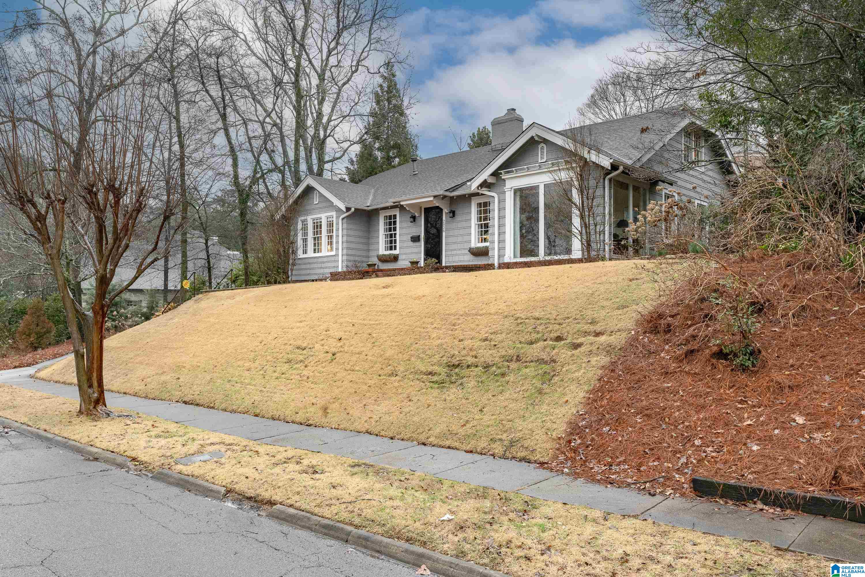 2828 Carlisle Road Birmingham, AL 35213 - Photo 2 of 35