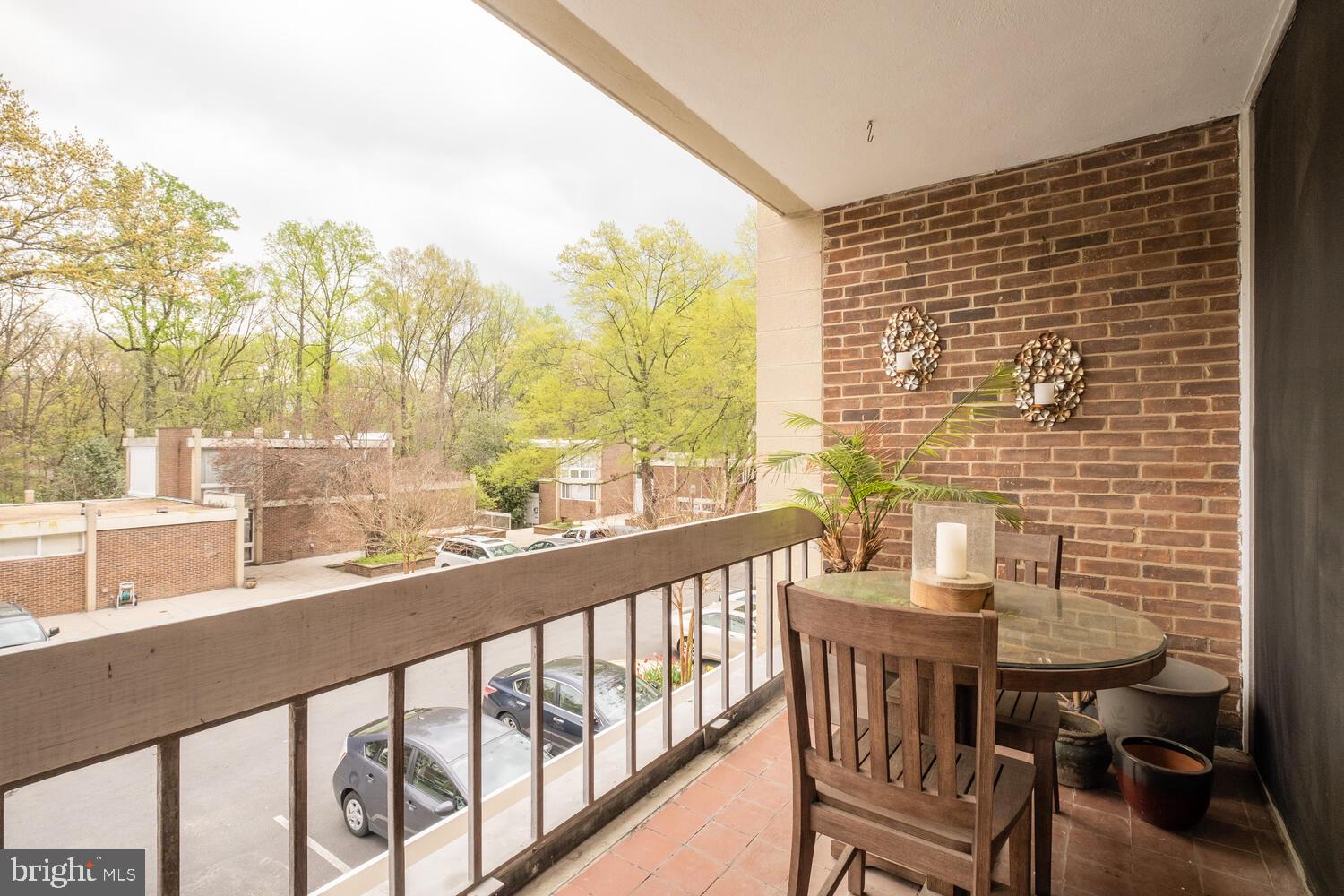 11579 Maple Ridge Road Reston, VA 20190 - Photo 19 of 37