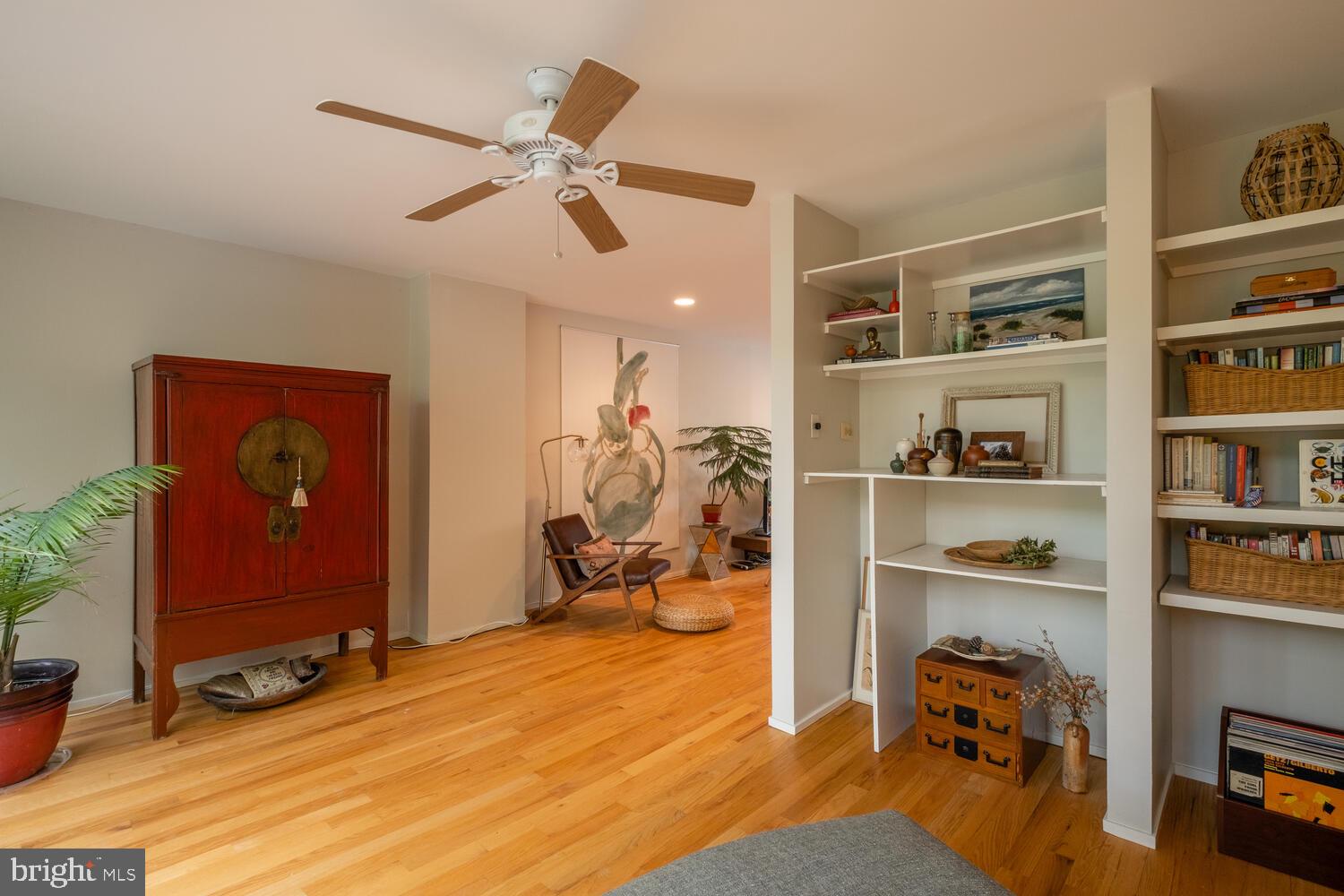 11579 Maple Ridge Road Reston, VA 20190 - Photo 20 of 37