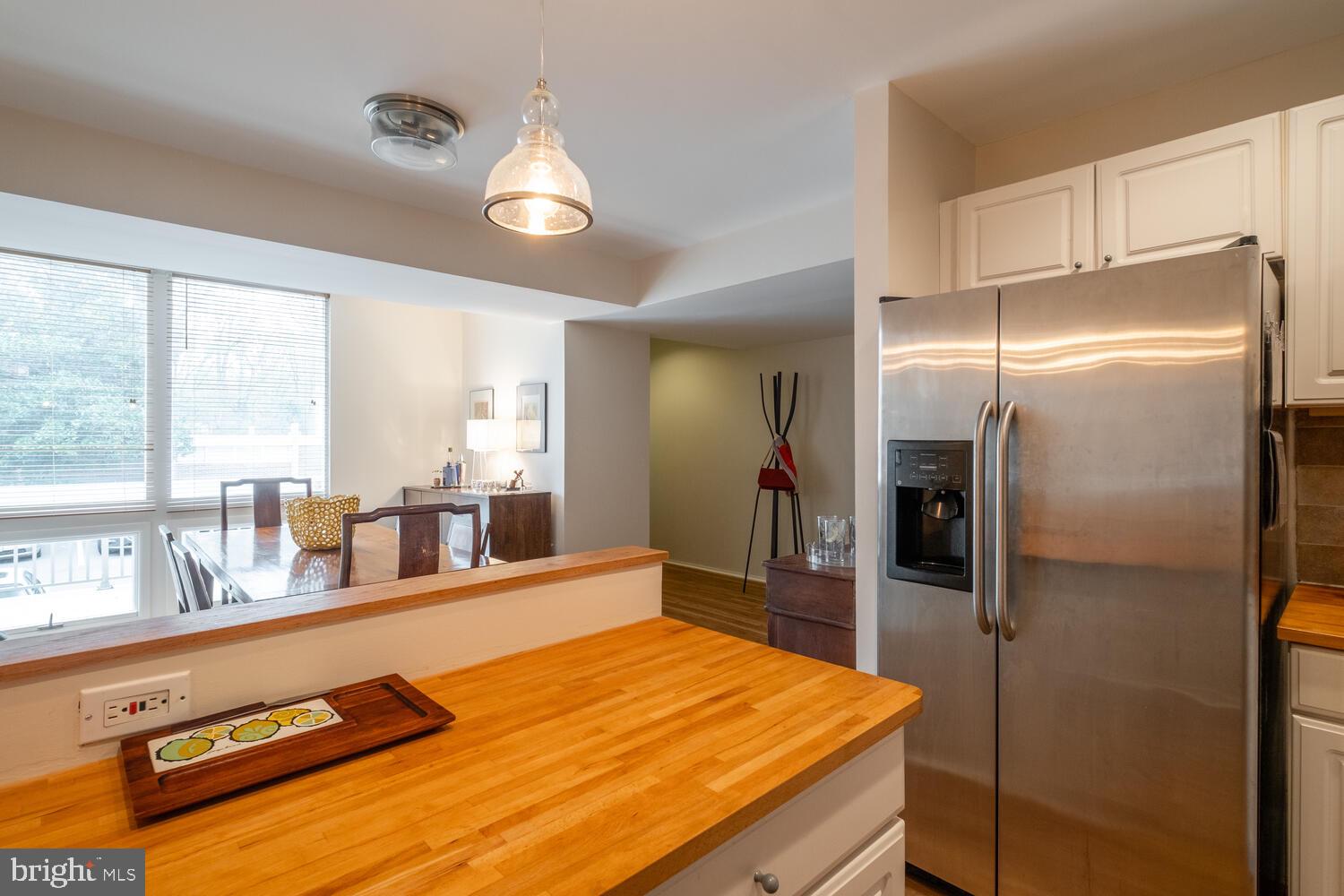 11579 Maple Ridge Road Reston, VA 20190 - Photo 9 of 37