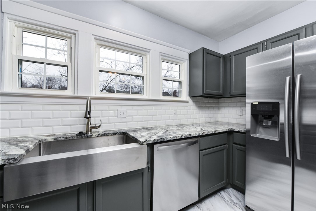 3000 East Overlook Road Cleveland, OH 44118 - Photo 16 of 35 Gallery Image 16