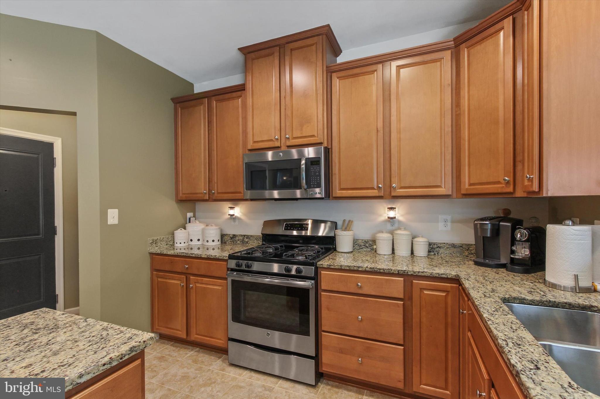 923 Countryside Road Seven Valleys, PA 17360 - Photo 11 of 40 Kitchen