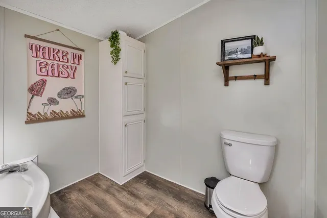 $199,900 | 19067 Highway 301, Folkston, GA 31537