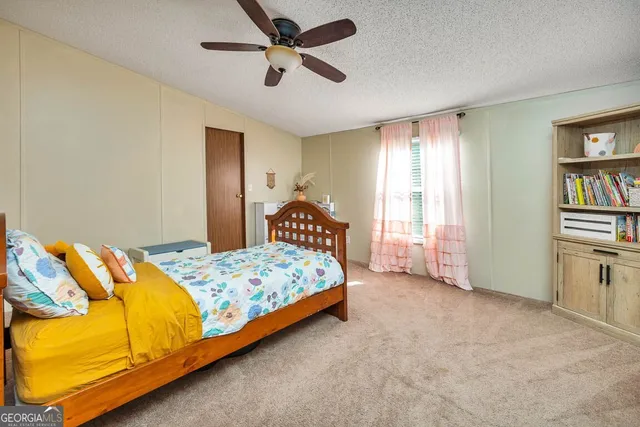 $199,900 | 19067 Highway 301, Folkston, GA 31537