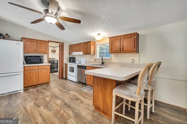 $199,900 | 19067 Highway 301, Folkston, GA 31537