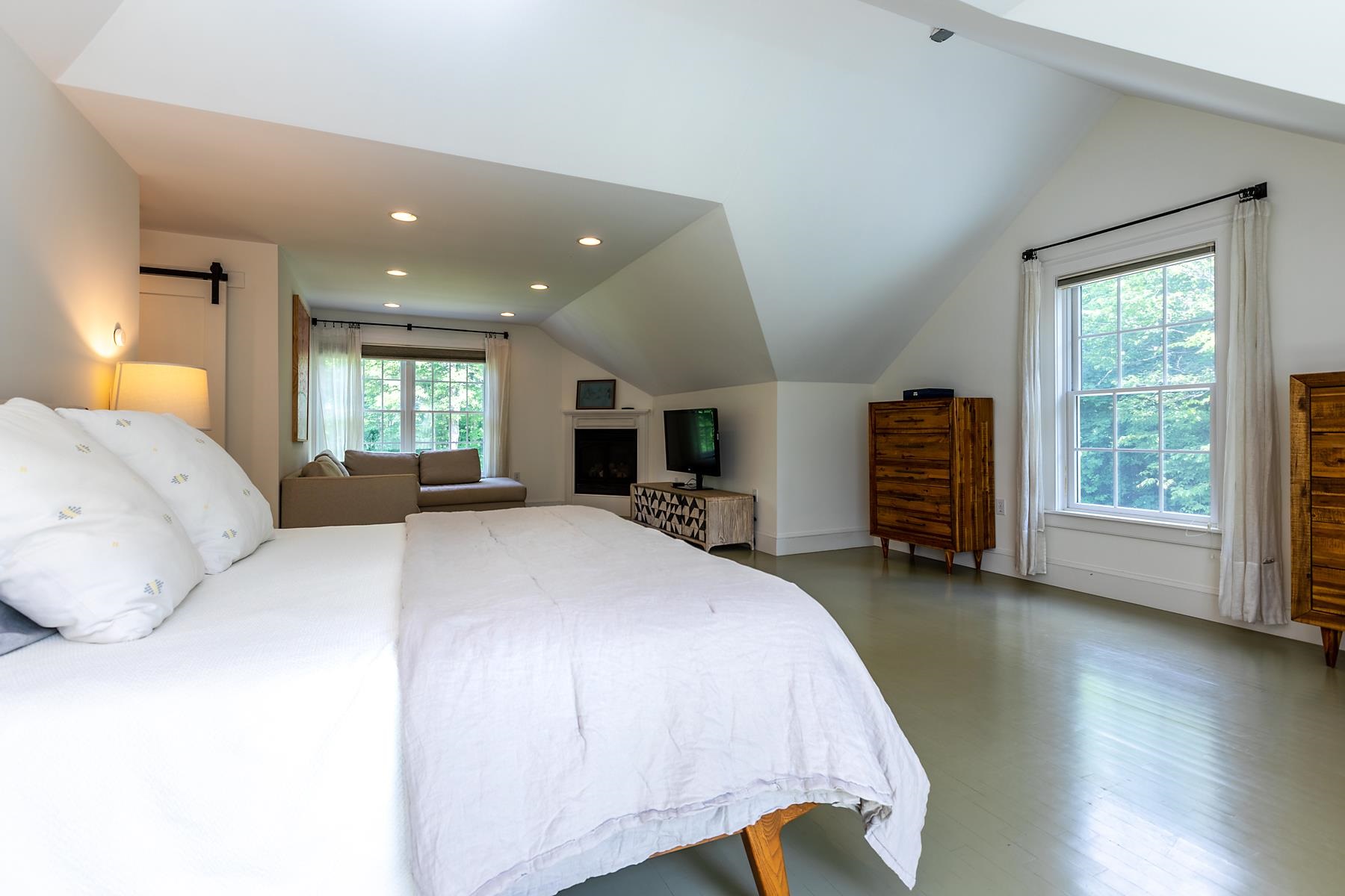 55 Stagecoach Road Norwich, VT 05055 - Photo 26 of 37 Gallery Image 26