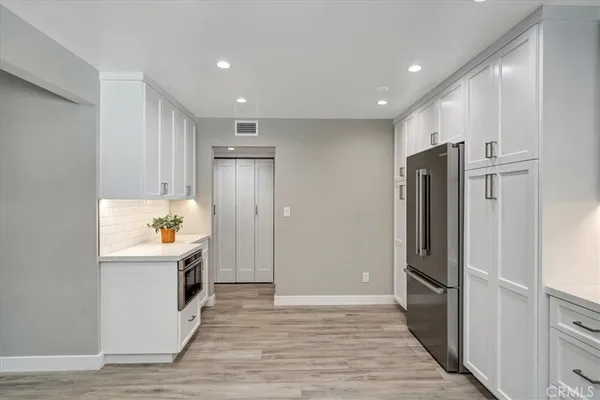 $7,000 | 5346 Tyrone Avenue, Sherman Oaks, CA 91401