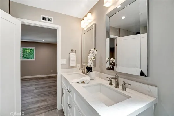 $7,000 | 5346 Tyrone Avenue, Sherman Oaks, CA 91401